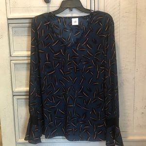 Cabi Shadow leaf Blouse, Size L, NWT